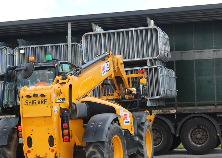 unloading pedestrian barriers